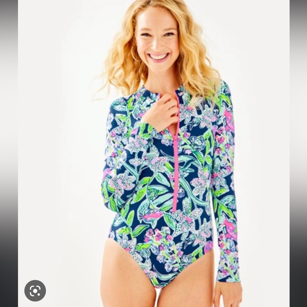 Size 0 Lilly Pulitzer GUC begonia one piece sway this way rashguard swimsuit